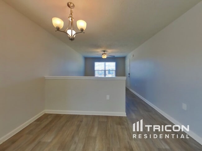 Photo - 1809 Daniel Ct