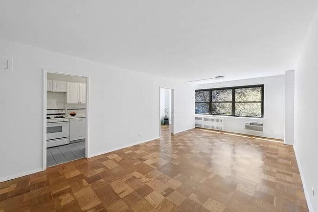 Photo - 205 West End Ave