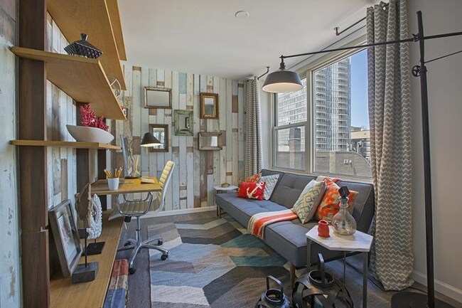 Photo - 850 N Dewitt Pl Unit 301