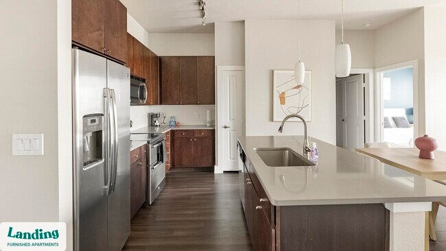 Photo - 3501 Ross Ave Unidad 3033