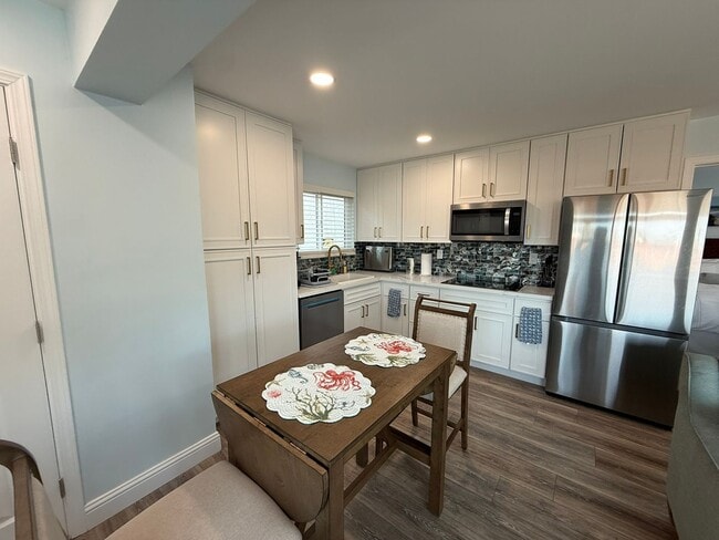 Photo - Stylish Cozy One Bedroom in Pismo Beach Utilities Included & WiFI