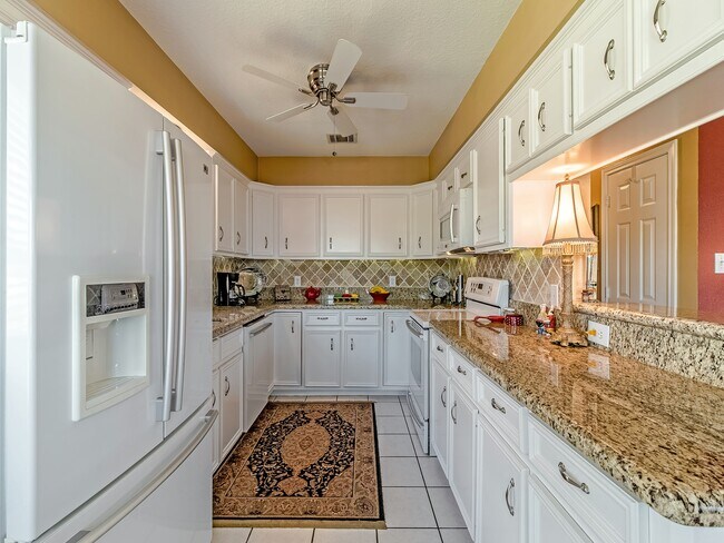 Photo - 9181 Deepwater Dr