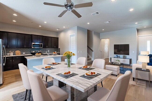 Photo - 3108 E 51st St Unit 701