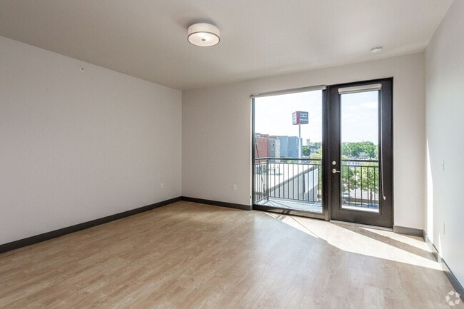 245 Kingston Cedar Rapids