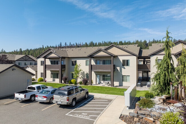 The Residence at River Run