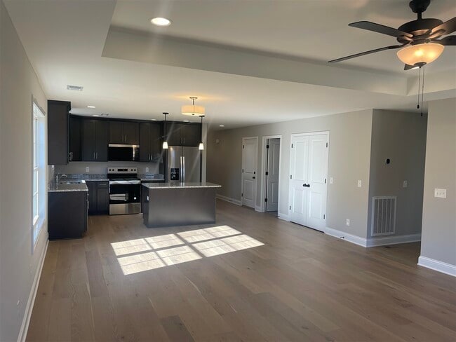 Photo - 3464 Southall Blvd