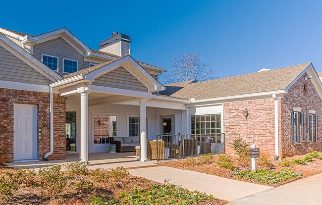 Photo - Groves of Lawrenceville