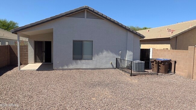 Photo - 1377 E Pryor Rd