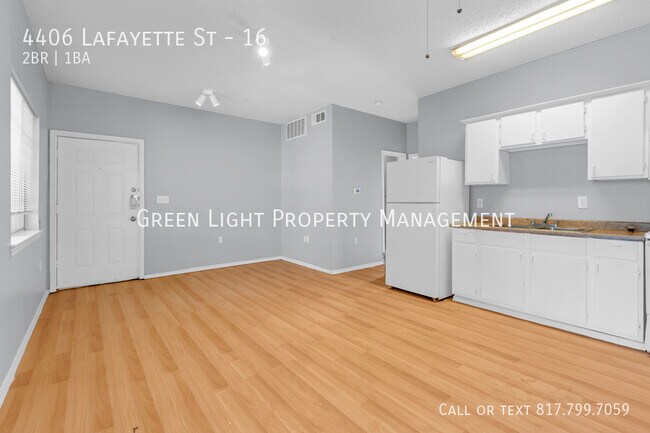 Photo - 4406 Lafayette St