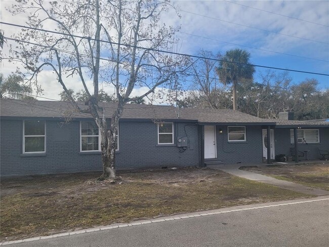 Photo - 1320 S Oleander Ave