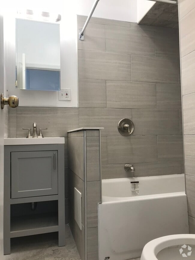 Building Photo - 519 DeKalb Ave Rental
