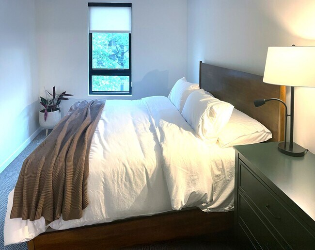 Photo - Boutique Style 1 Bedroom - Fully Furnished, All Utilities Included in Price Unidad 302