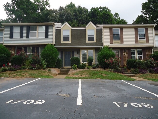 Photo - 1709 Murad Ct
