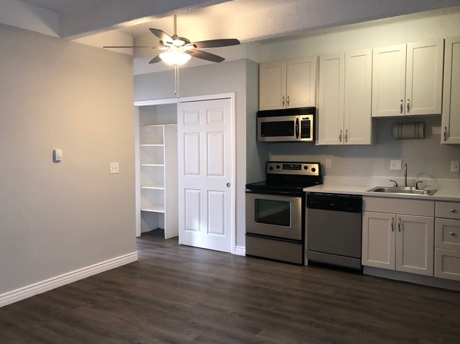 Photo - Montego Flats