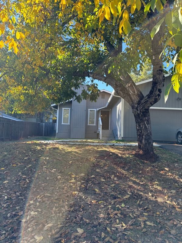 Building Photo - 9385 Pawnee Trail