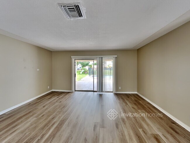 Photo - 6778 NW 3rd St