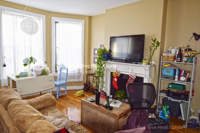 Photo - 19 Highgate St