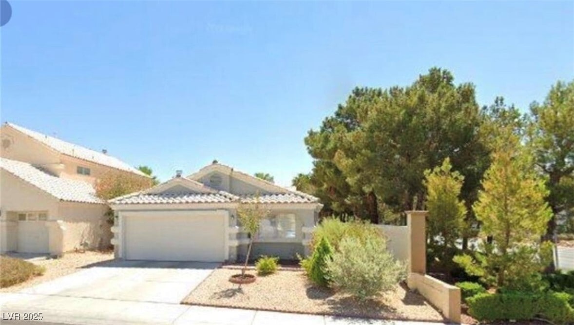 Photo - 2324 Diamondback Dr