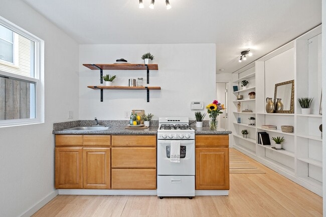 Photo - 764 59th St Unit 1