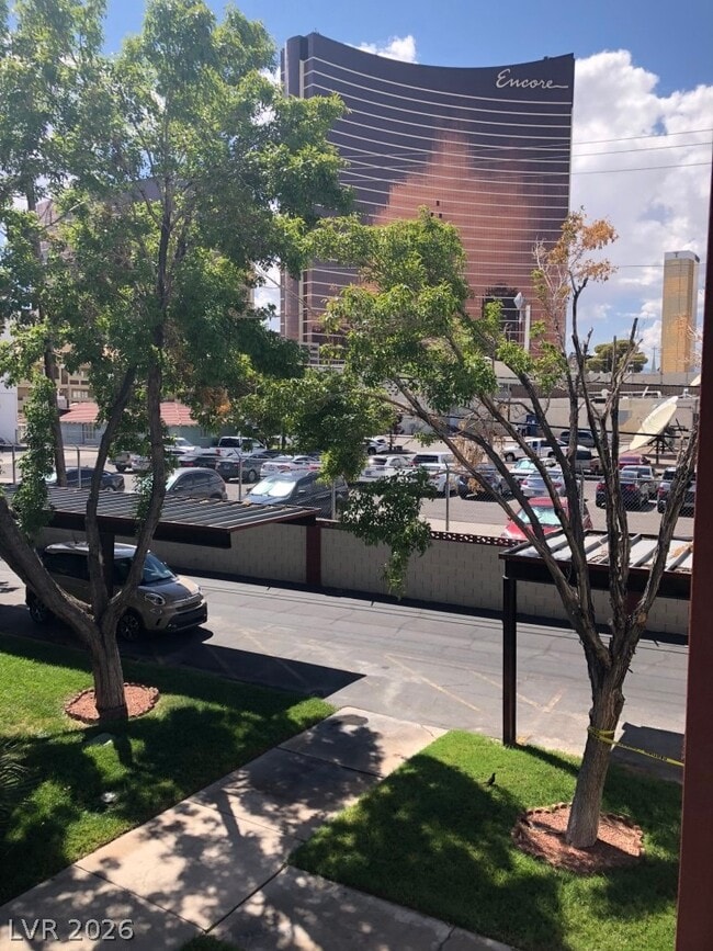 Photo - 350 E Desert Inn Rd Unit H201