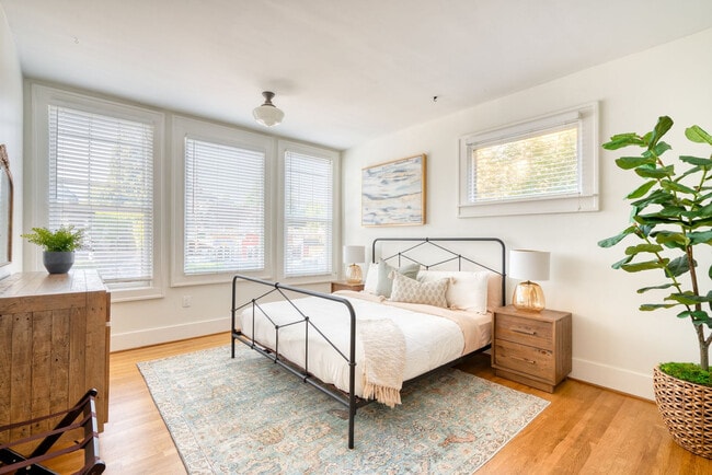 2114 E Burnside St Unit SI ID1611794P