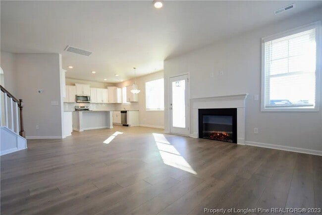 Photo - 347 Brentmoor Dr