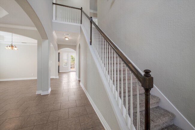 Photo - 11338 Begonia rock