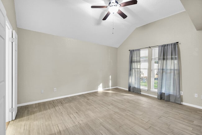 Photo - 1236 Sagebrush St