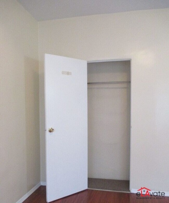 Photo - 10520 Balboa Blvd.