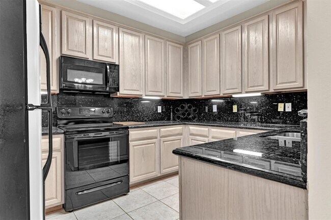 14420 Walters Rd Unit 16