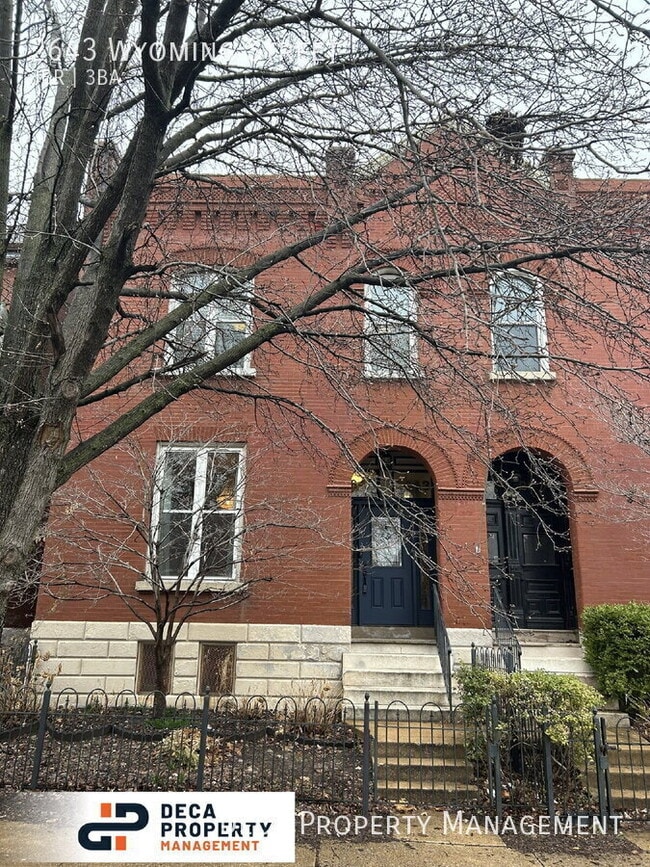 Photo - 2643 Wyoming St