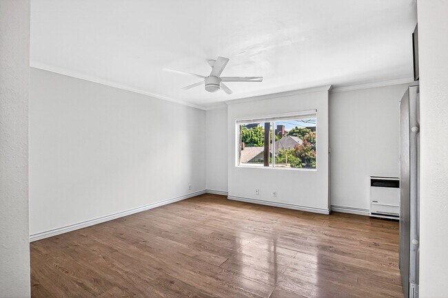 Photo - 730 Magnolia Avenue