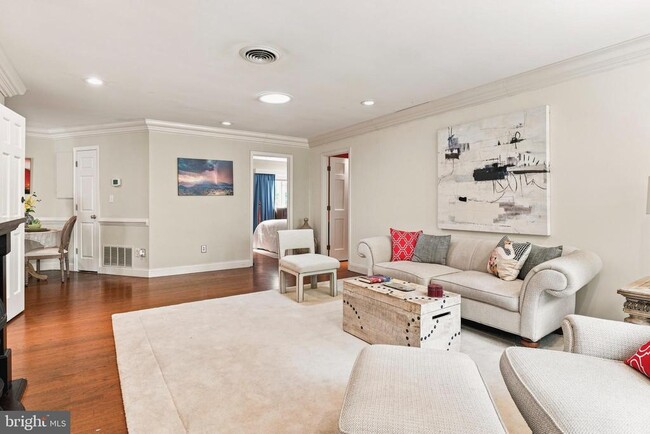 Photo - 25 Highfield Ct