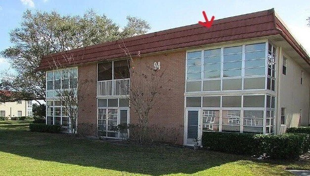 94 Spring Lake Dr Unit 203