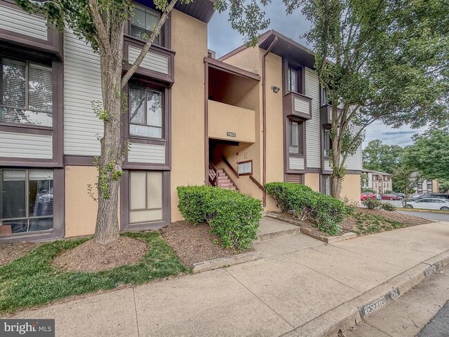 Building Photo - 11603 Stoneview Square Unit 63/12C