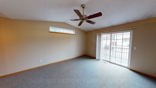 Photo - 415 S Bahnson Ave