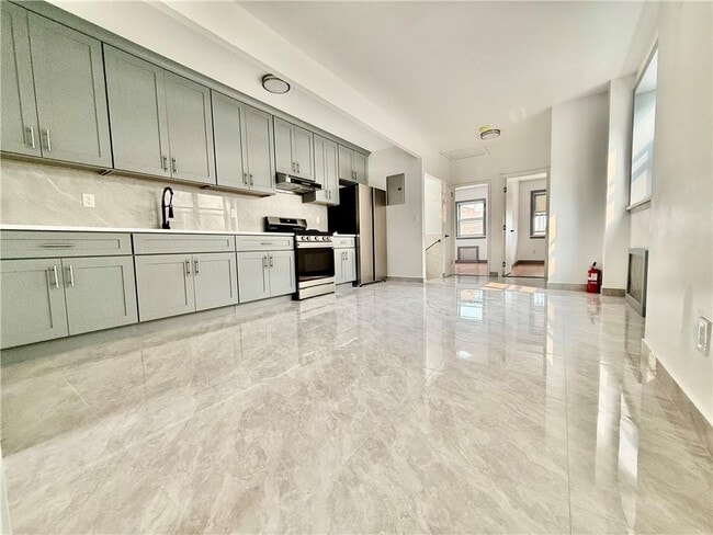 Building Photo - 156 28th Ave Unit 3 Rental