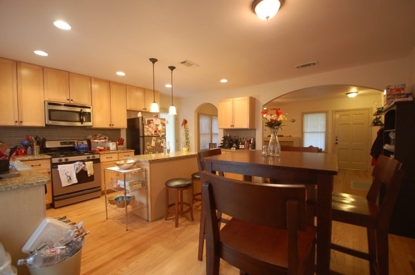 Photo - 4406 Bennett Ave