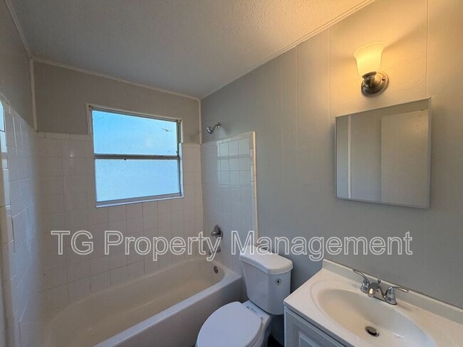 Photo - 7273 Melvin Rd