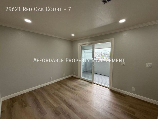 Photo - 29621 Red Oak Ct Unit 7