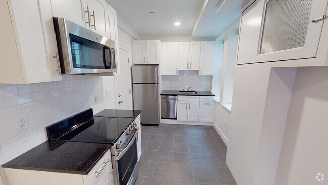 Building Photo - 130 Sutherland Rd Unit A Rental
