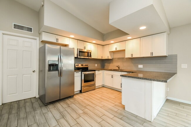 Photo - 238 E Houston Ave