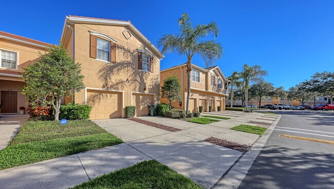 Building Photo - 3658 Parkridge Cir