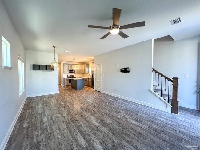 Photo - 949 W Gregory St