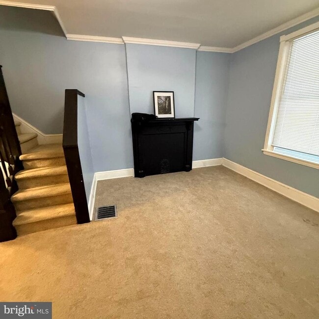 Building Photo - 158 N Millick St