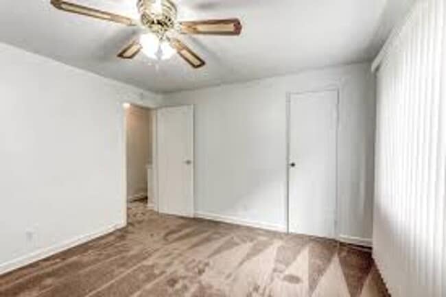 North Ave Apartments