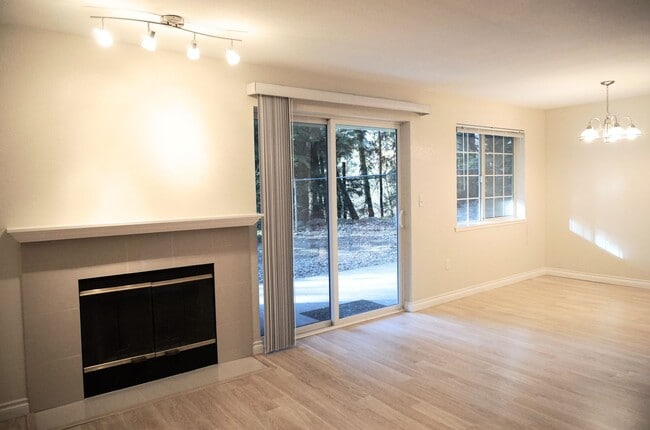 Photo - 15433 Country Club Dr Unit A 106