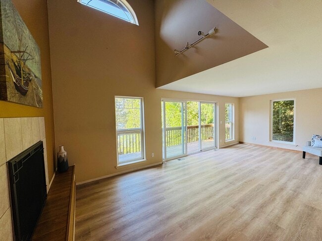 Photo - Guemes Island 3 Bed, 2.5 Bath with Partial View