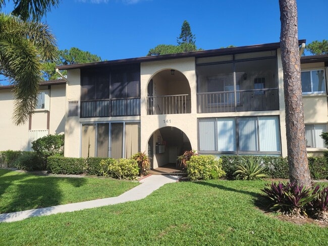 141 Lake Pine Cir A1  