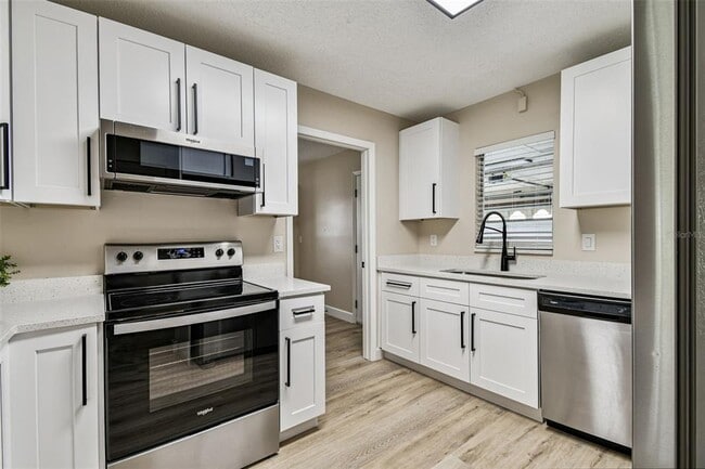 Photo - 1805 Butterfly Pl